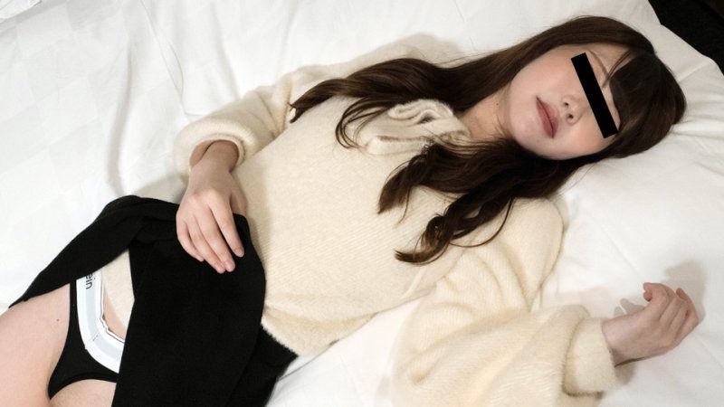 10musume_081025_01 惊喜速战白皙美女3P！连续两次中出！早川果步