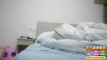 勾搭大奶良家熟妇，69吃鸡舔逼无套内射