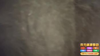 巨乳熟女大姐，从沙发操到床上直接高潮