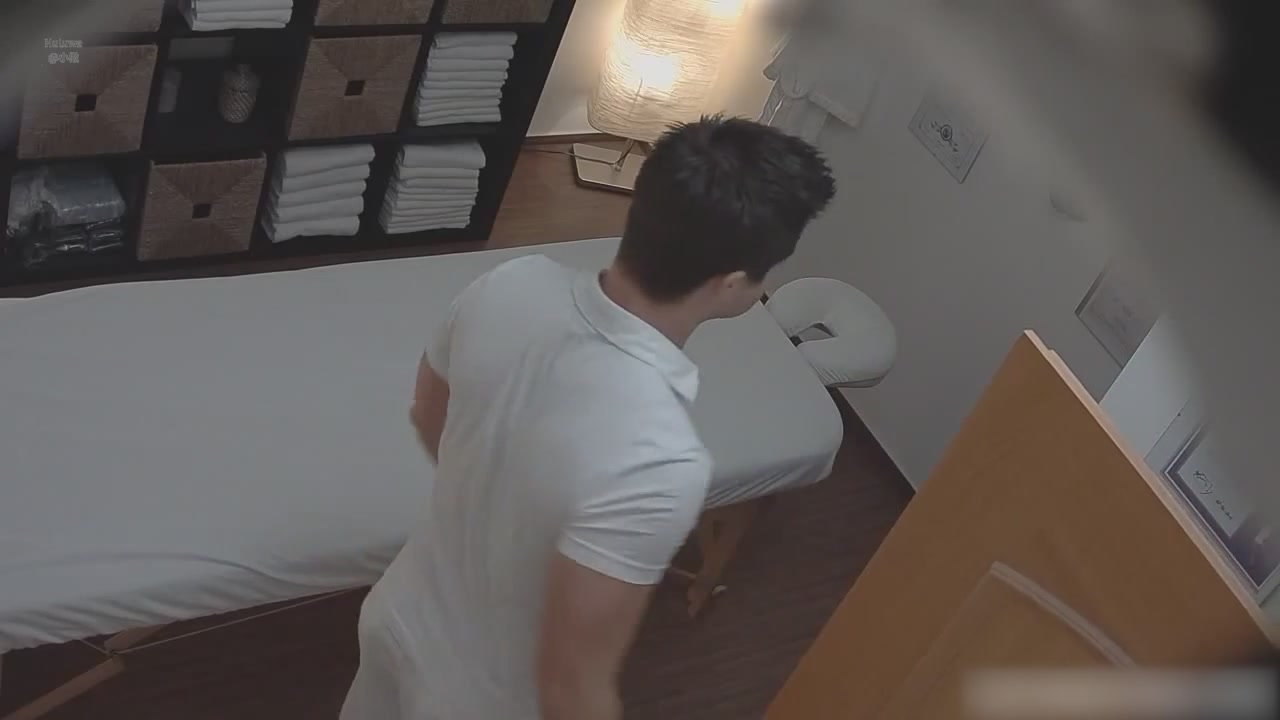 捷克按摩店系列 初次来先送一个颜射吧